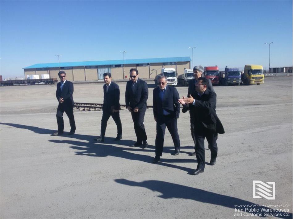 بازدید ناظر گمرکات استان خراسان رضوی و مدیرکل گمرک مشهد از انجام رویه صادرات در شعبه شهید مطهری