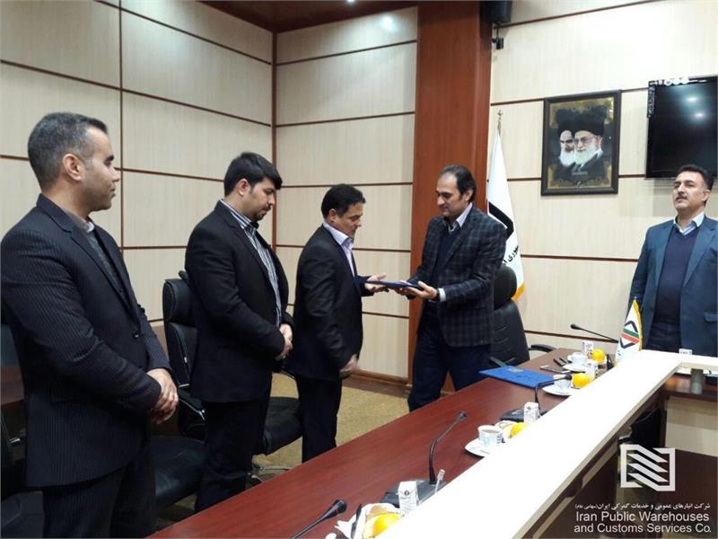 برگزاری آیین تکریم و معارفه مدیران سابق و جدید شعبه لطف آباد